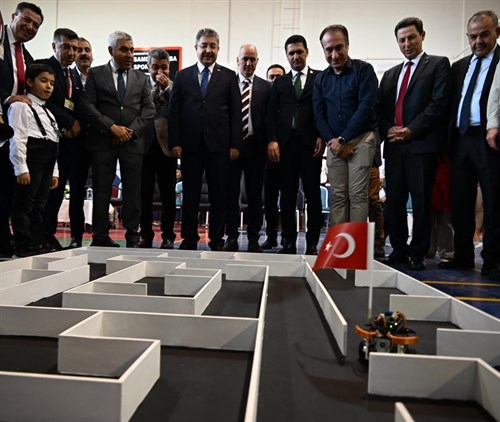 6-10 Mayıs Arasında Düzenlenecek Kod80 Osmaniye Robot Yarışması Açılış Programıyla Başladı