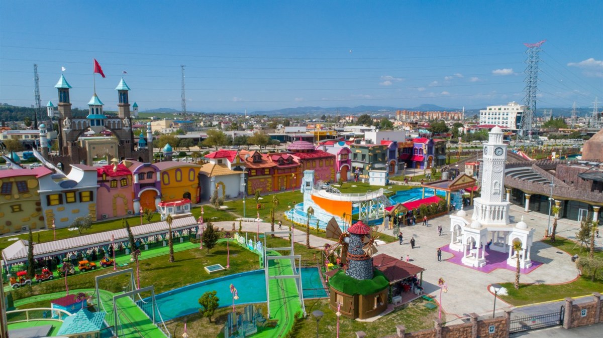 osmaniye masal park turkiye nin ilk ve tek milli kultur temali parki